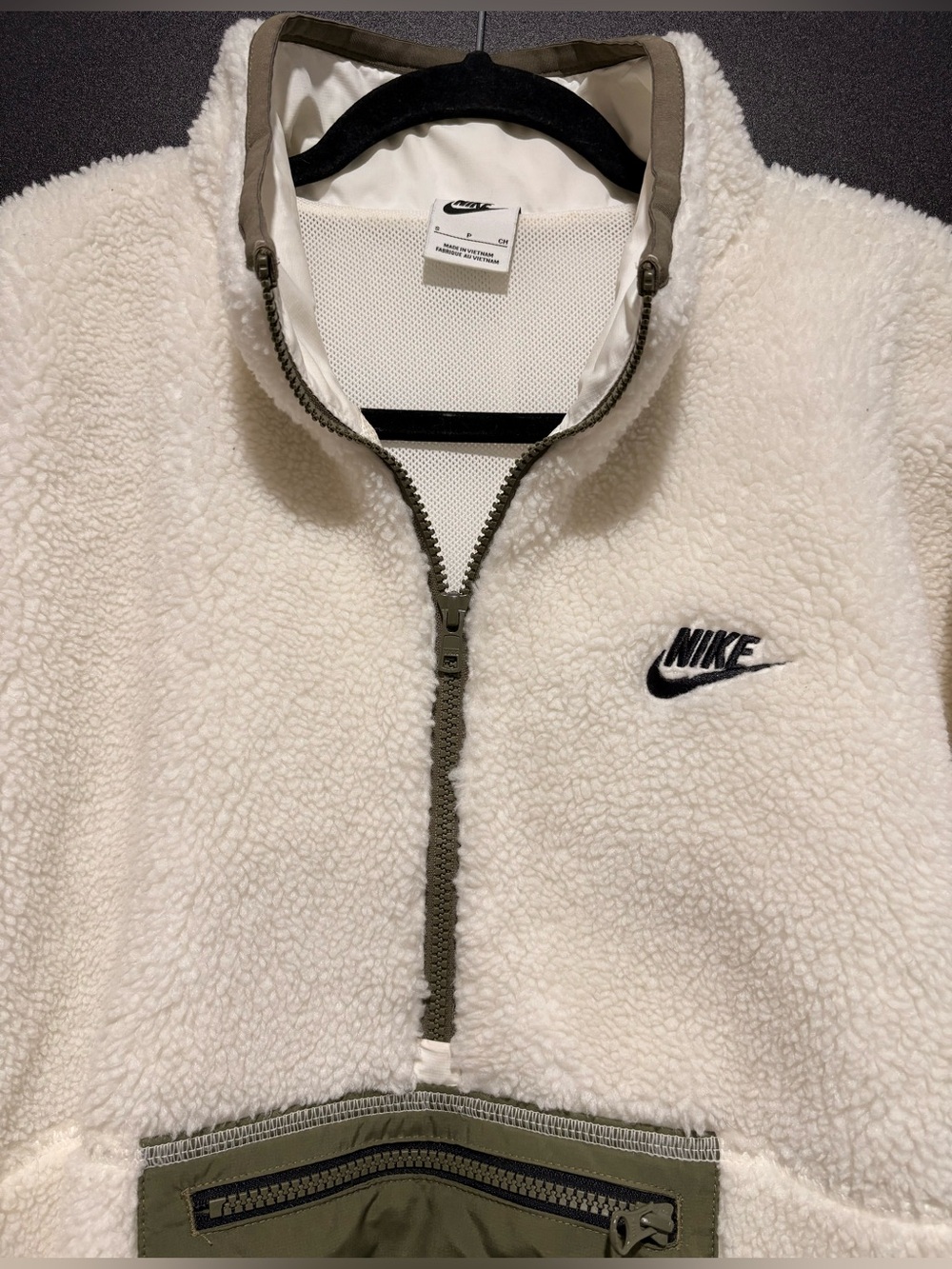 Nike Club Fleece - Picture 7 of 10